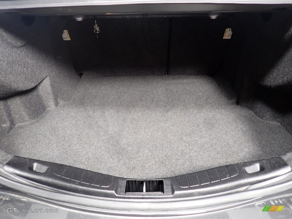 2018 Ford Fusion SE AWD Trunk Photos