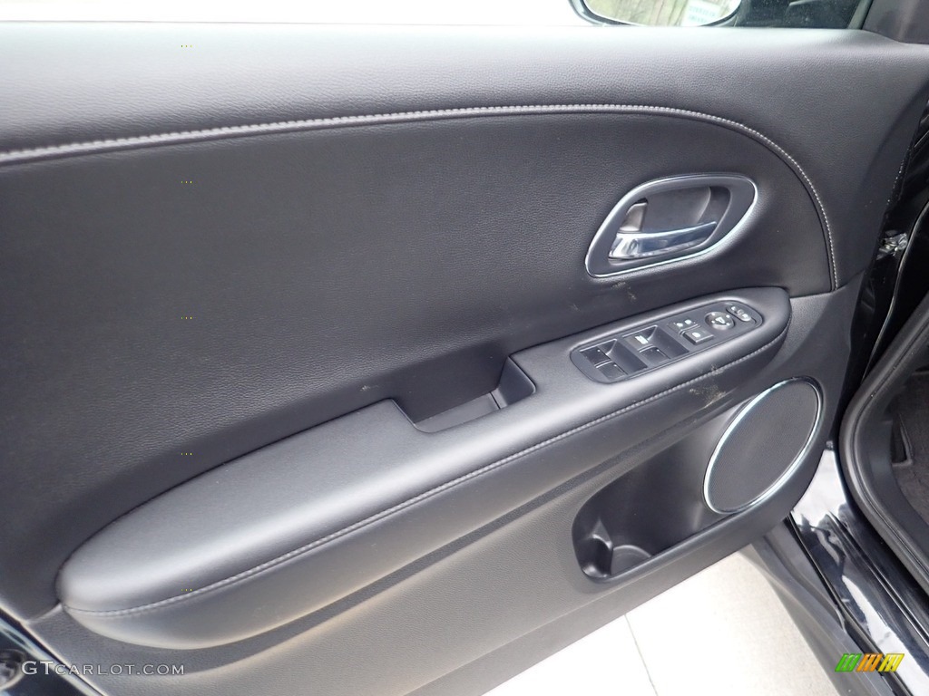 2018 Honda HR-V EX-L AWD Door Panel Photos