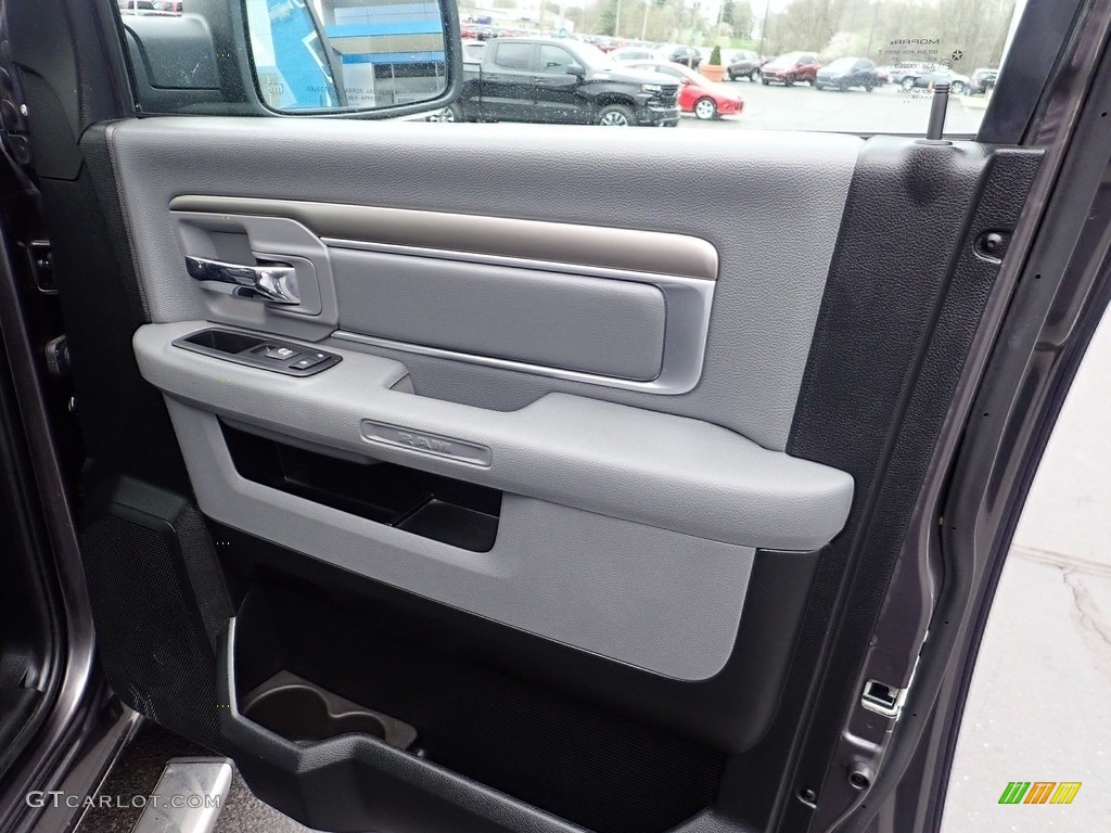 2018 1500 Big Horn Crew Cab 4x4 - Granite Crystal Metallic / Black/Diesel Gray photo #16