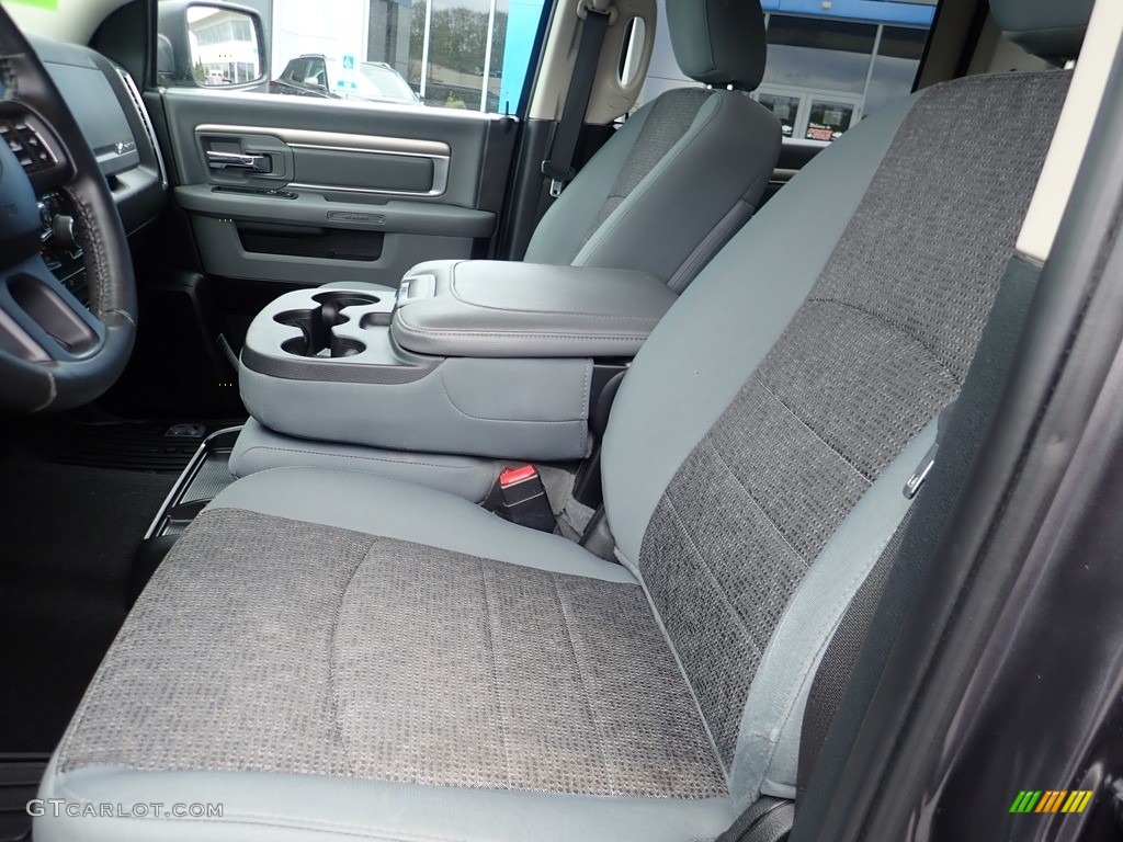 2018 1500 Big Horn Crew Cab 4x4 - Granite Crystal Metallic / Black/Diesel Gray photo #19