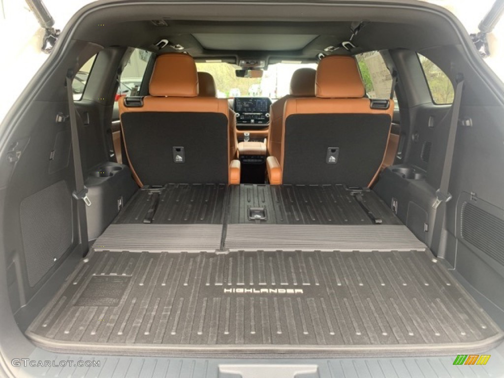 2021 Toyota Highlander Platinum AWD Trunk Photos