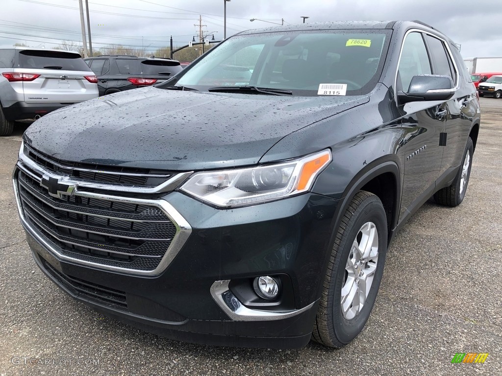 Graphite Metallic Chevrolet Traverse
