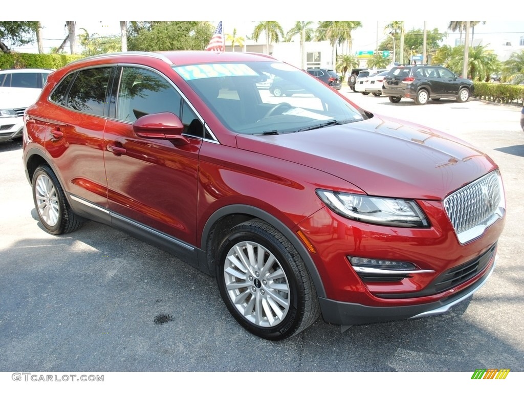 Ruby Red Metallic 2019 Lincoln MKC FWD Exterior Photo #141706553
