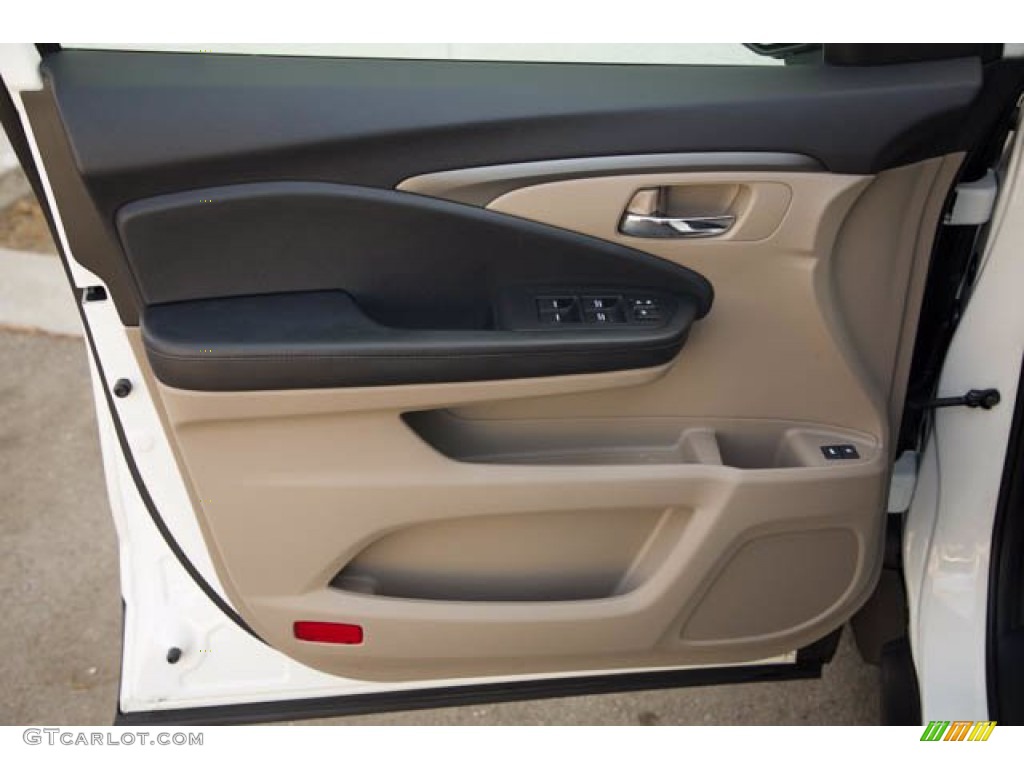 2018 Honda Pilot EX-L Beige Door Panel Photo #141708698