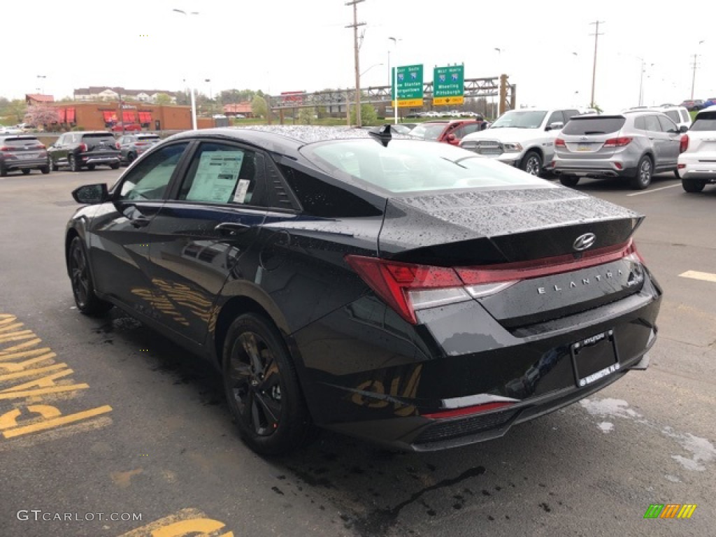 2021 Elantra Blue Hybrid - Phantom Black / Medium Gray photo #3