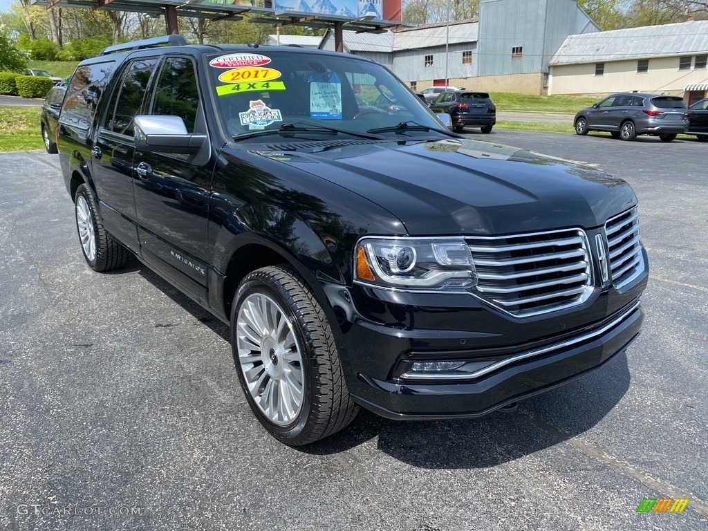 Black Velvet 2017 Lincoln Navigator L Reserve 4x4 Exterior Photo #141710729