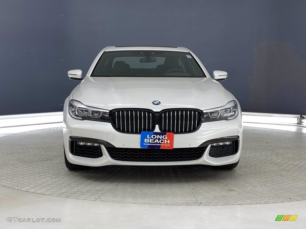 2018 7 Series 740i Sedan - Mineral White Metallic / Black photo #2