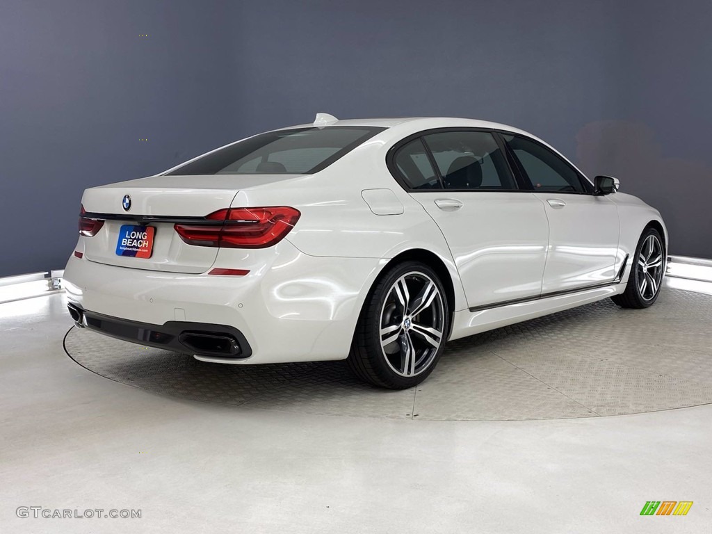 2018 7 Series 740i Sedan - Mineral White Metallic / Black photo #5