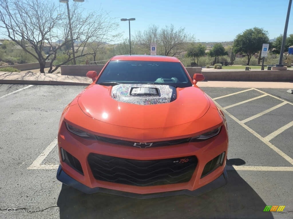 2019 Camaro ZL1 Coupe - Crush (Orange) / Jet Black photo #5