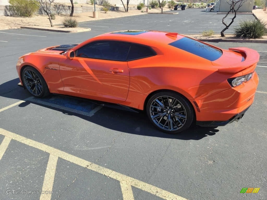 2019 Camaro ZL1 Coupe - Crush (Orange) / Jet Black photo #6