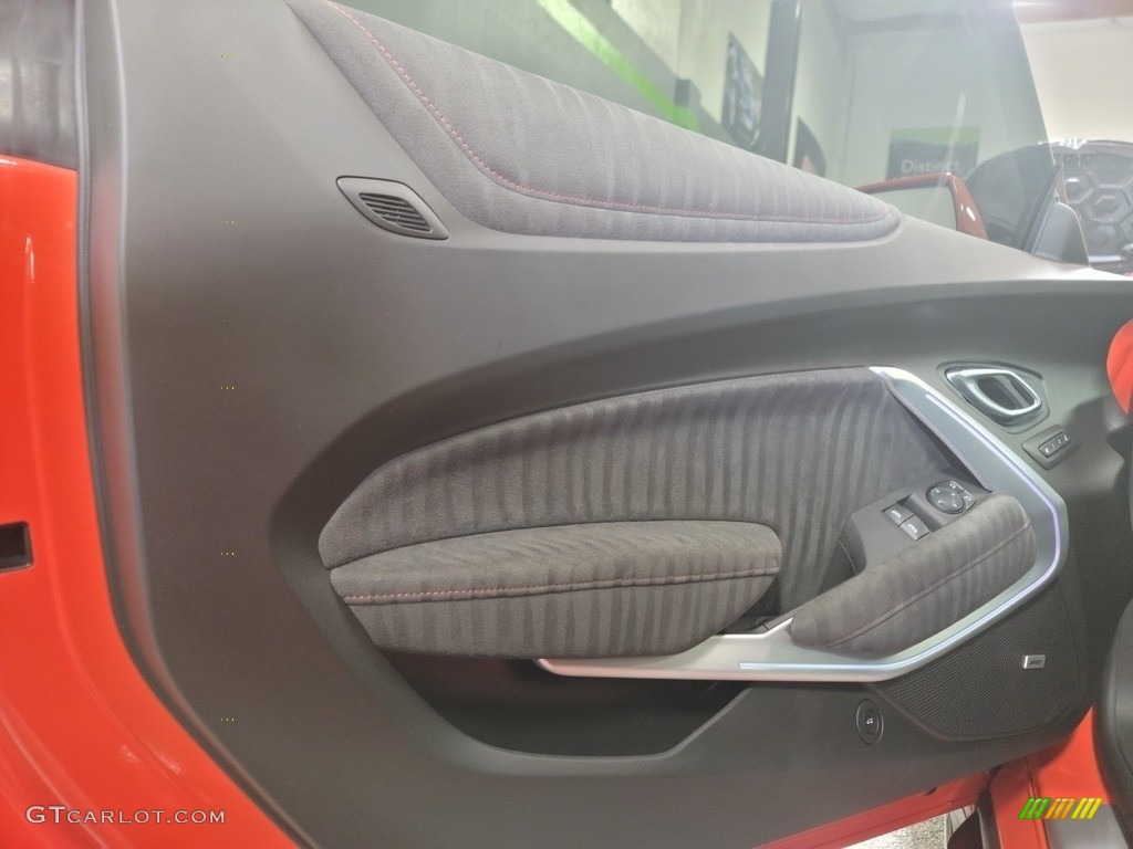 2019 Chevrolet Camaro ZL1 Coupe Door Panel Photos