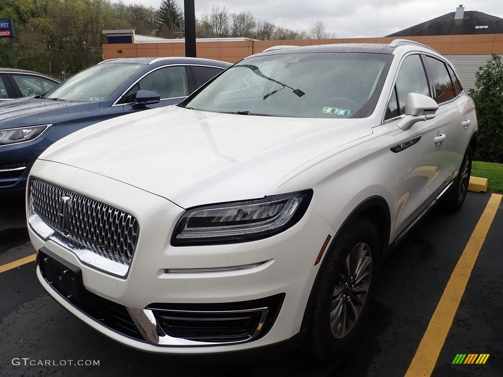 White Platinum 2019 Lincoln Nautilus Select AWD Exterior Photo #141714662