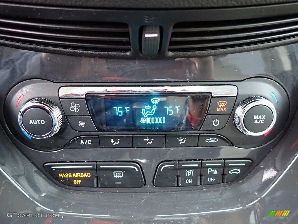 2015 Escape Titanium 4WD - White Platinum Metallic Tri-Coat / Medium Light Stone photo #25