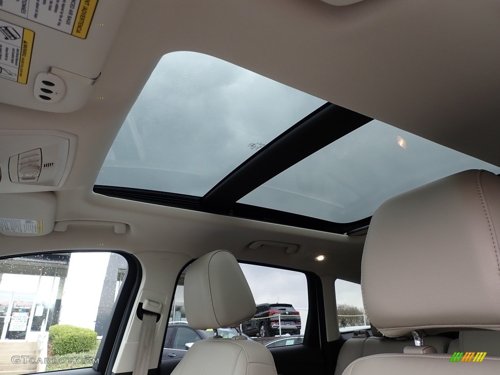 2015 Escape Titanium 4WD - White Platinum Metallic Tri-Coat / Medium Light Stone photo #27