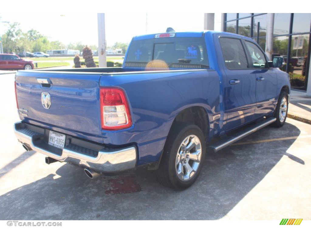 2019 1500 Big Horn Crew Cab - Blue Streak Pearl / Black/Diesel Gray photo #17