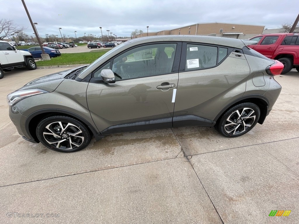 Bronze Oxide 2021 Toyota C-HR XLE Exterior Photo #141718888
