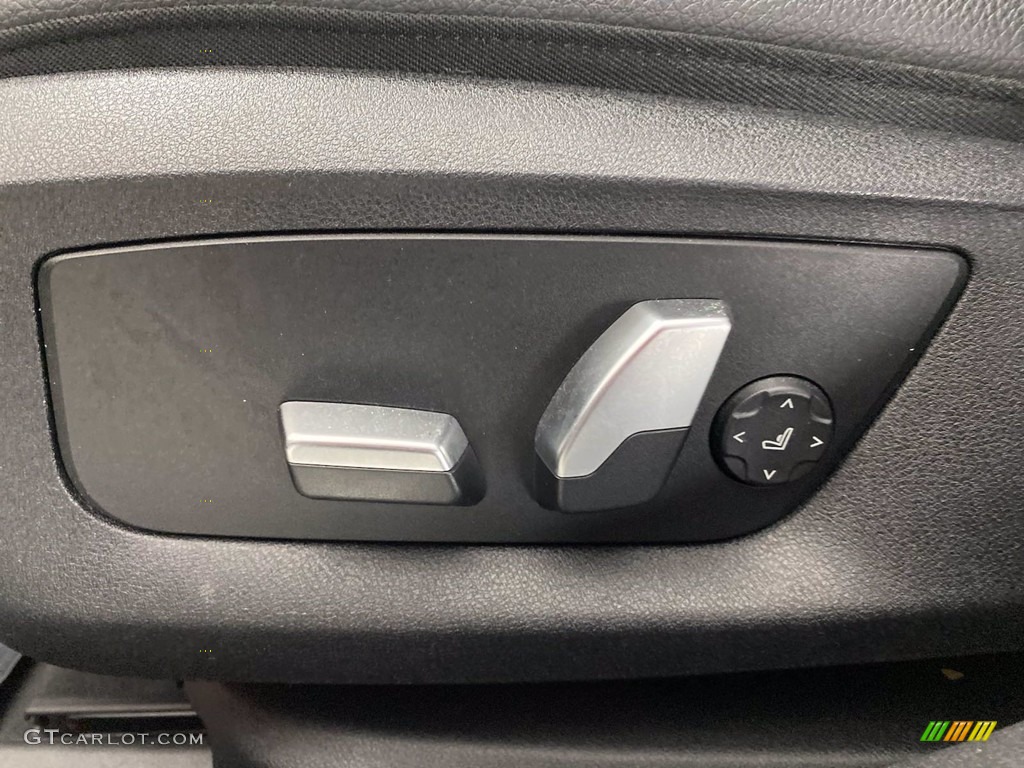2018 7 Series 740i Sedan - Black Sapphire Metallic / Black photo #15