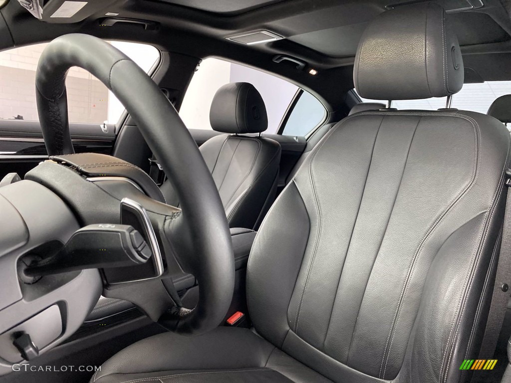 2018 7 Series 740i Sedan - Black Sapphire Metallic / Black photo #17