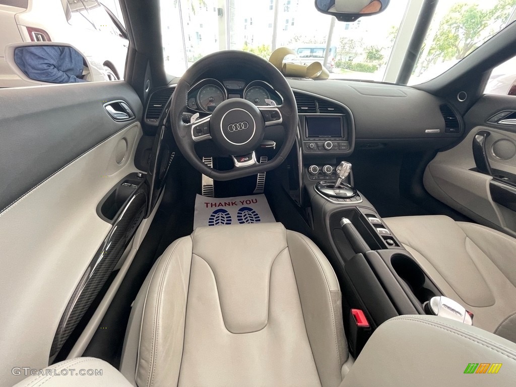 2014 Audi R8 Spyder V8 Lunar Silver Dashboard Photo #141719140