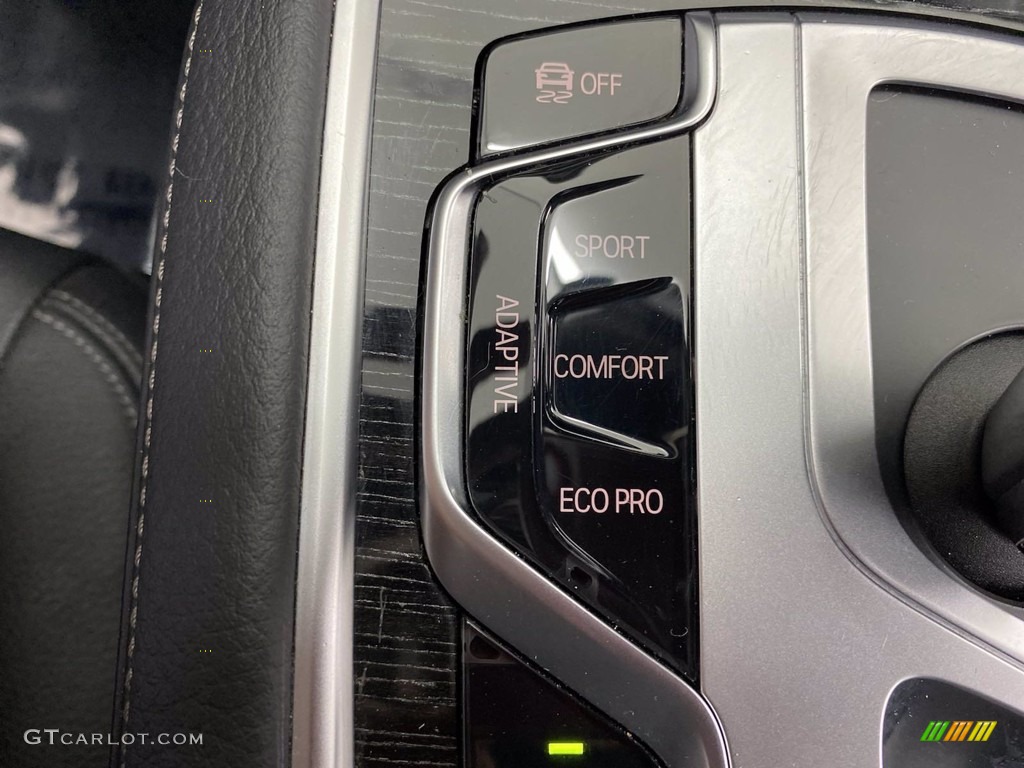 2018 7 Series 740i Sedan - Black Sapphire Metallic / Black photo #28