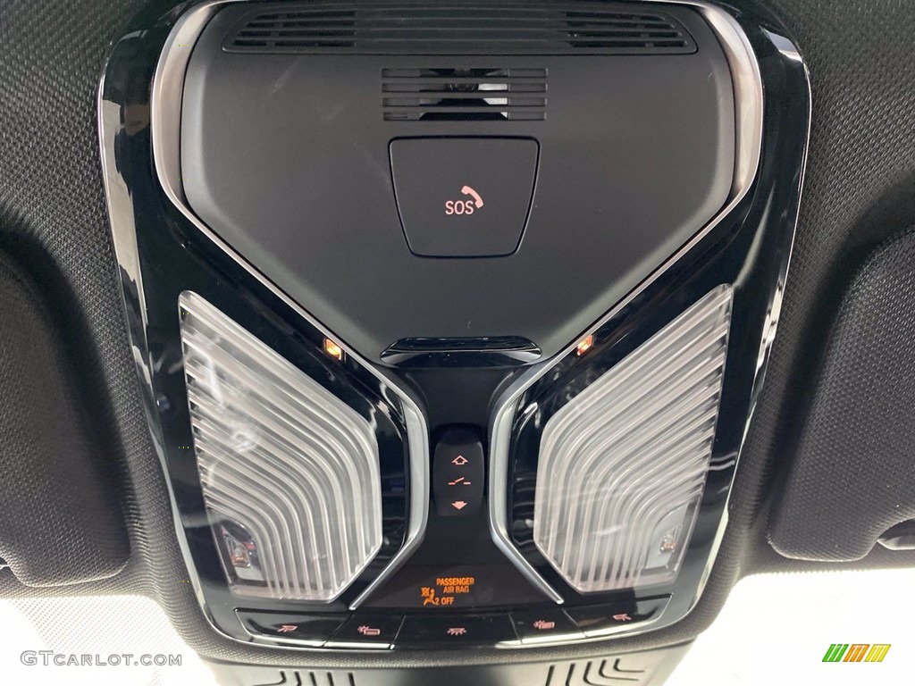 2018 7 Series 740i Sedan - Black Sapphire Metallic / Black photo #30