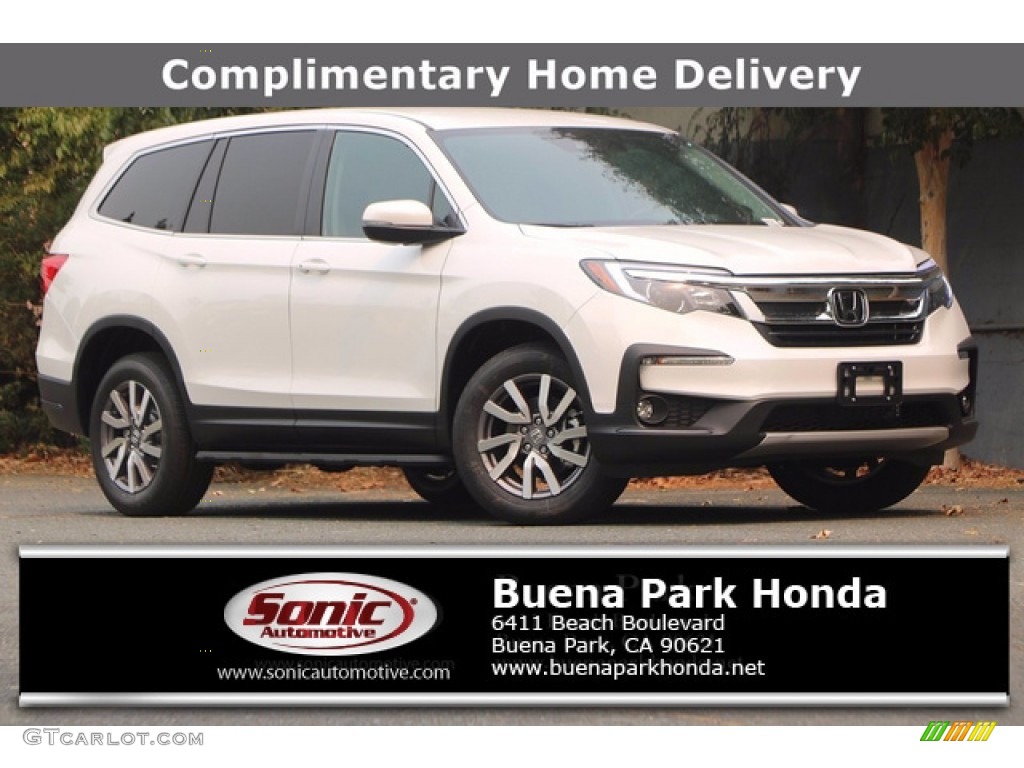 Platinum White Pearl Honda Pilot