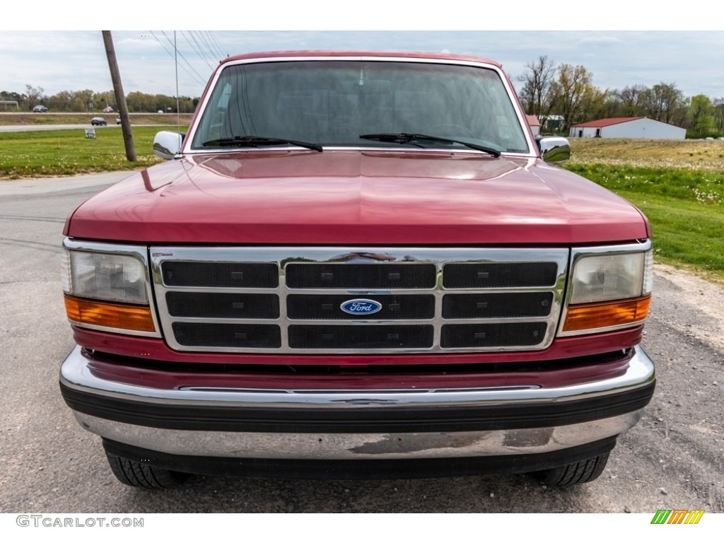 1995 F150 XLT Extended Cab 4x4 - Electric Currant Red Pearl / Gray photo #9