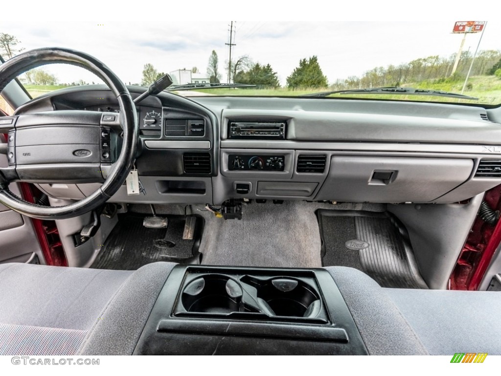 1995 Ford F150 XLT Extended Cab 4x4 Dashboard Photos