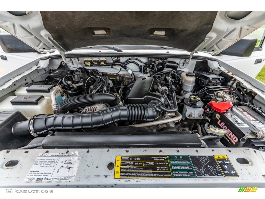 2007 Ford Ranger XL Regular Cab 4x4 Engine Photos