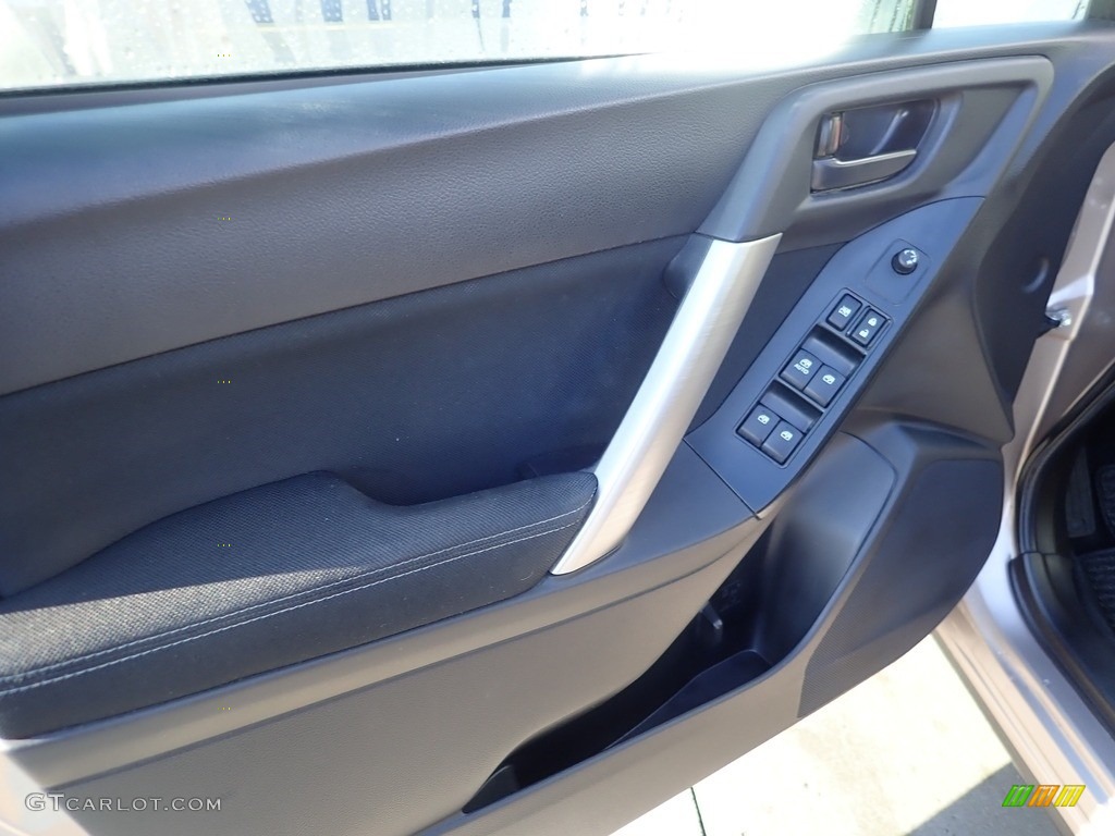 2015 Subaru Forester 2.5i Premium Door Panel Photos