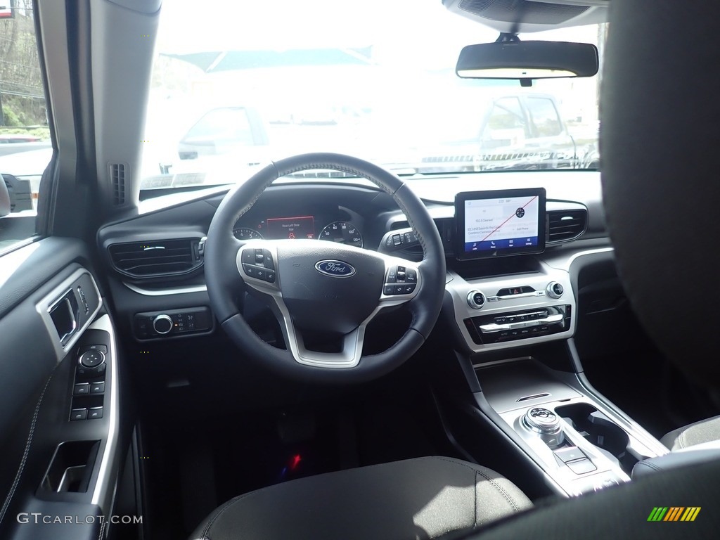 2021 Explorer XLT 4WD - Carbonized Gray Metallic / Sandstone photo #10