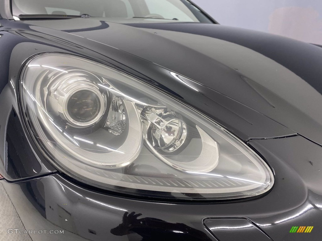 2013 Cayenne  - Black / Black photo #7