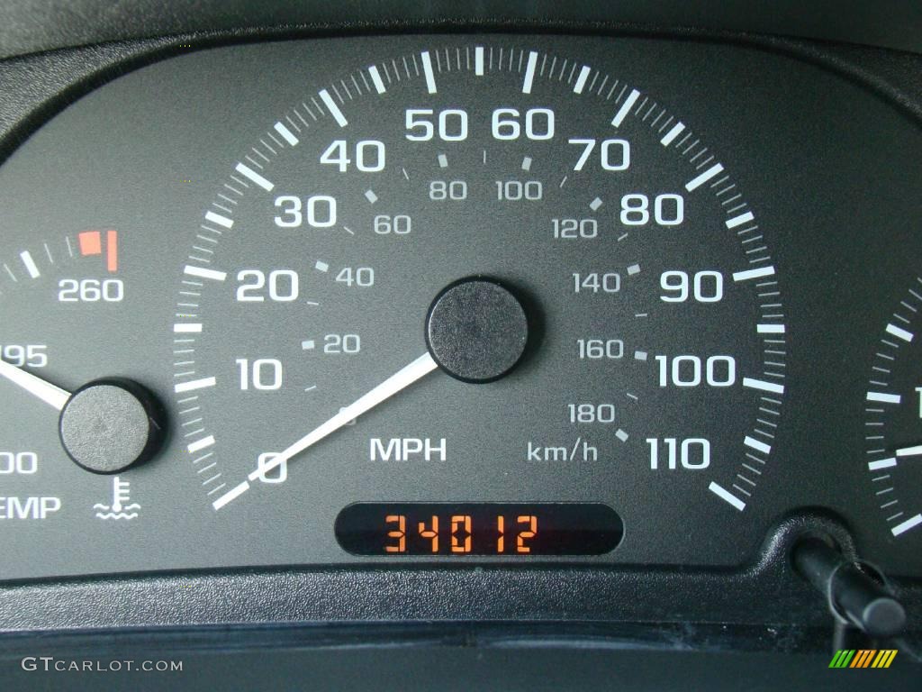 2004 Cavalier LS Coupe - Rally Yellow / Graphite photo #16