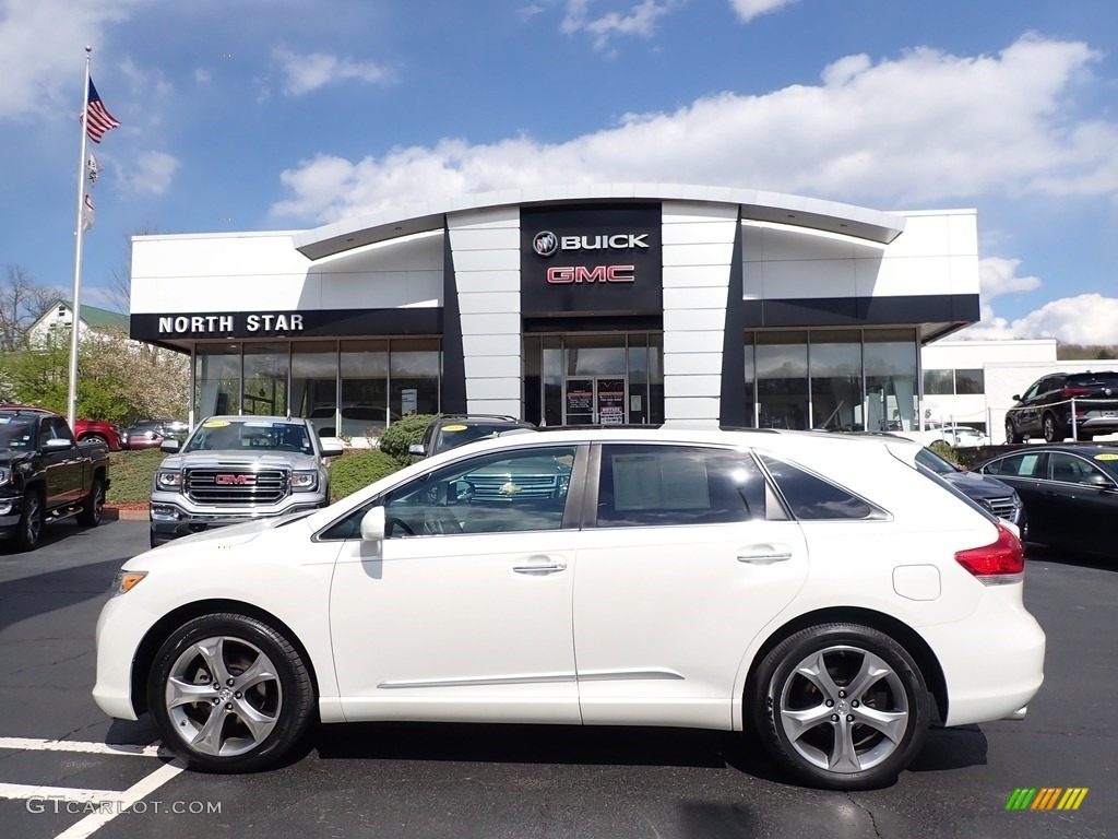 Blizzard Pearl White Toyota Venza