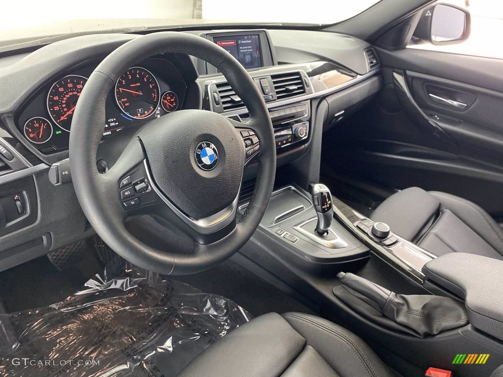 2018 3 Series 320i xDrive Sedan - Jet Black / Black photo #16