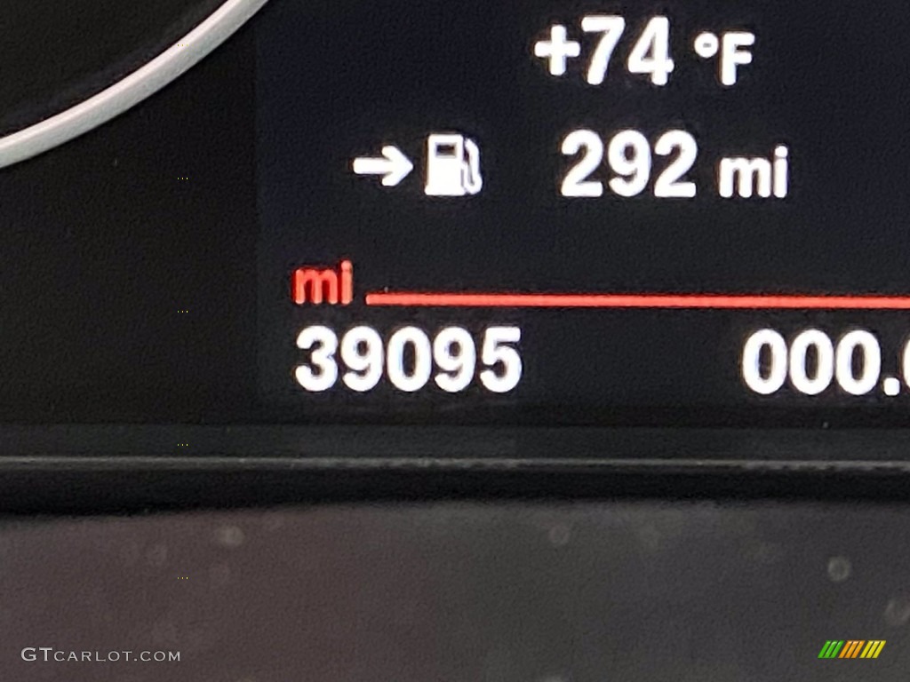 2018 3 Series 320i xDrive Sedan - Jet Black / Black photo #22