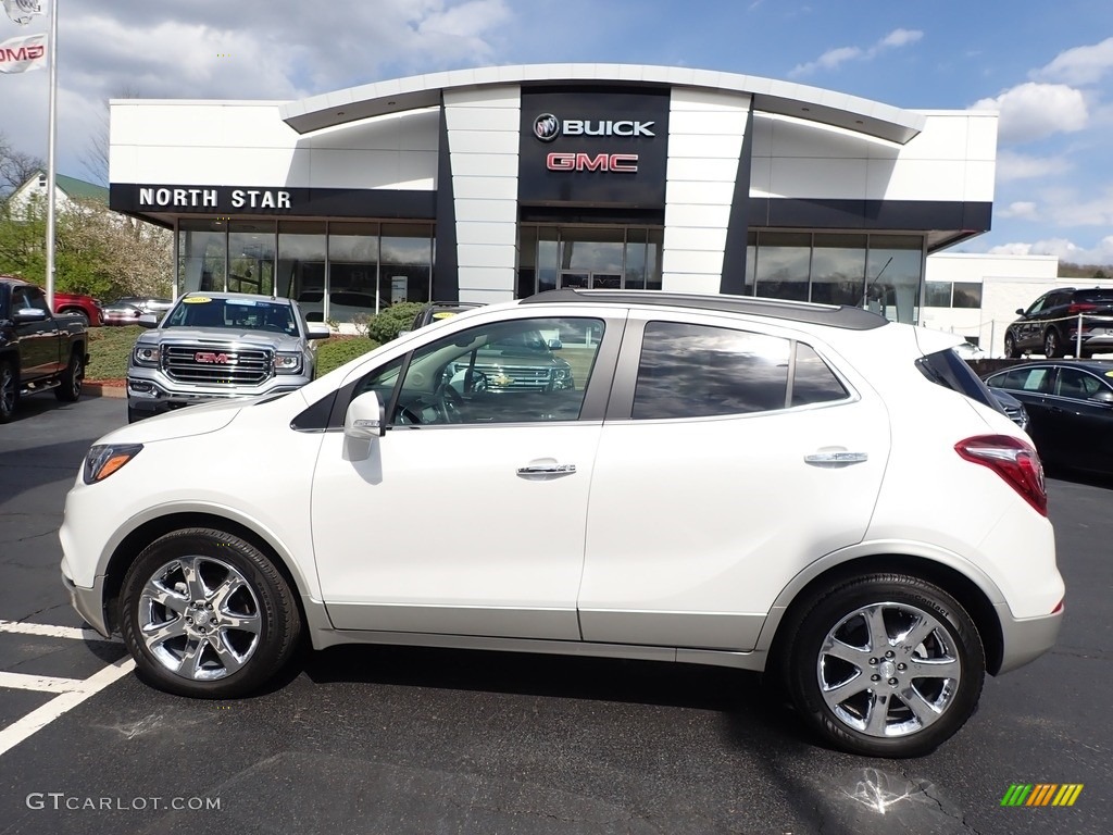 White Frost Tricoat 2018 Buick Encore Premium Exterior Photo #141730490