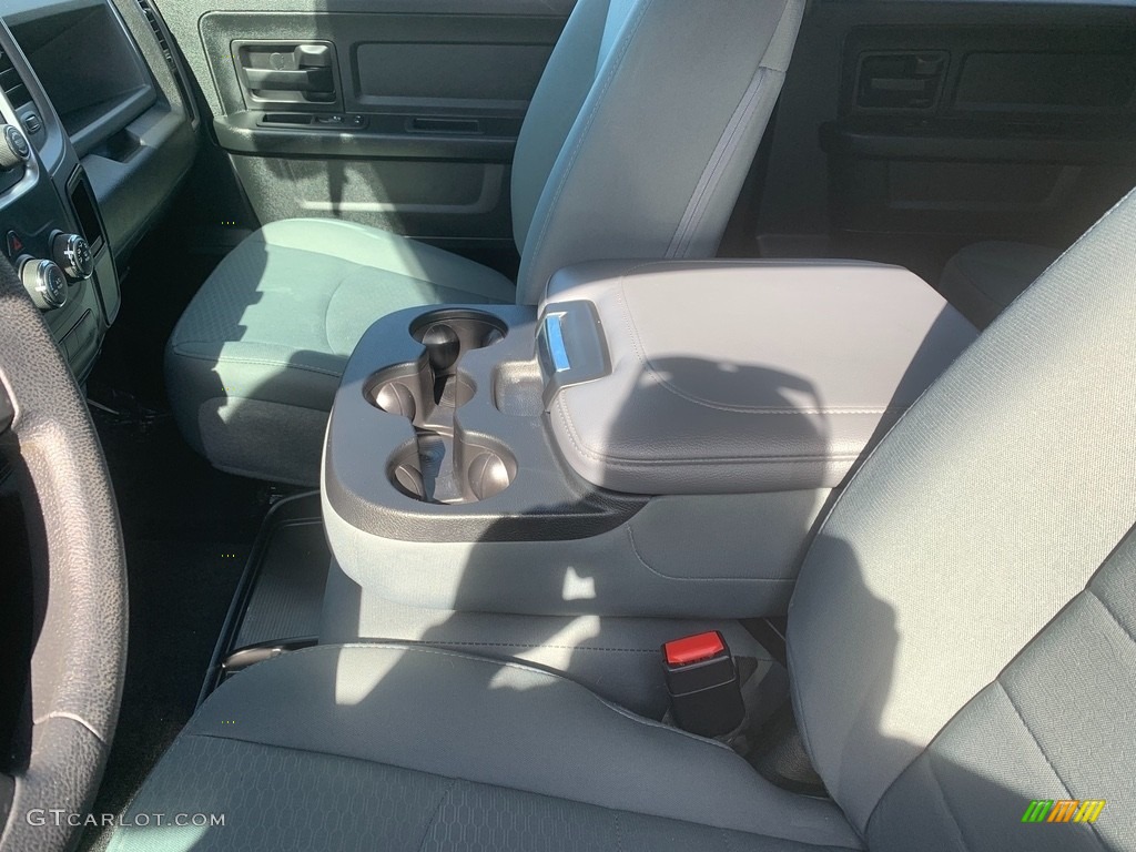 2018 1500 Express Crew Cab - Granite Crystal Metallic / Black/Diesel Gray photo #11