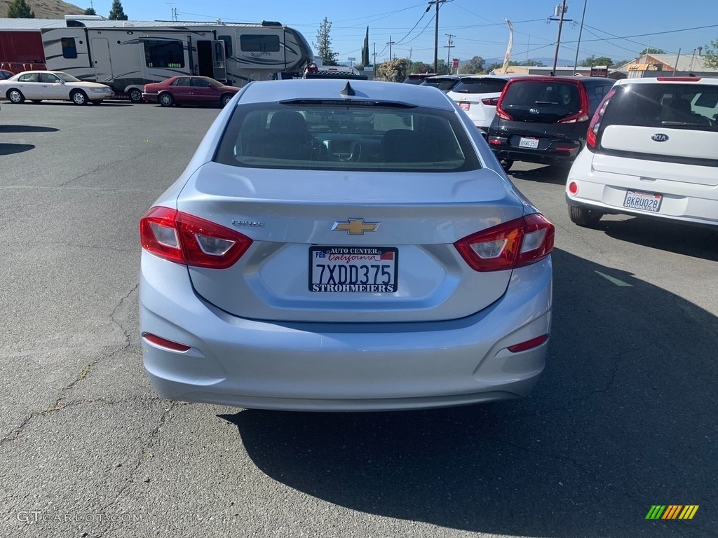 2017 Cruze LS - Arctic Blue Metallic / Jet Black photo #4