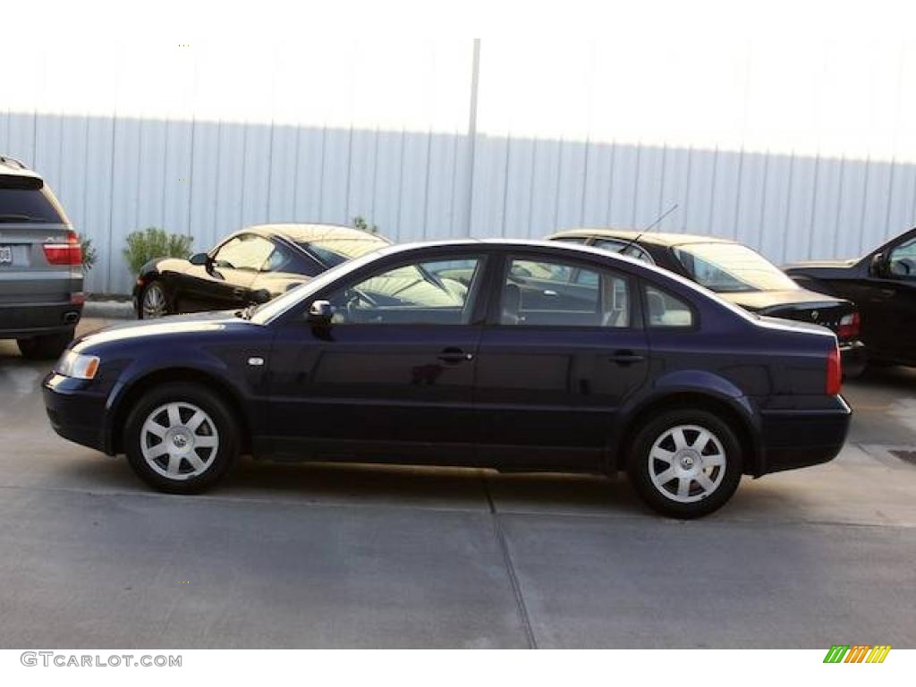 2000 Passat GLS 1.8T Sedan - Indigo Blue Pearl Metallic / Grey photo #2