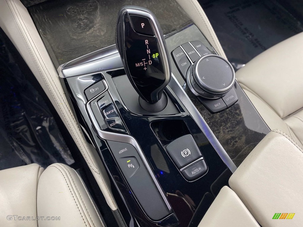 2018 5 Series 530e iPerfomance Sedan - Carbon Black Metallic / Ivory White photo #27
