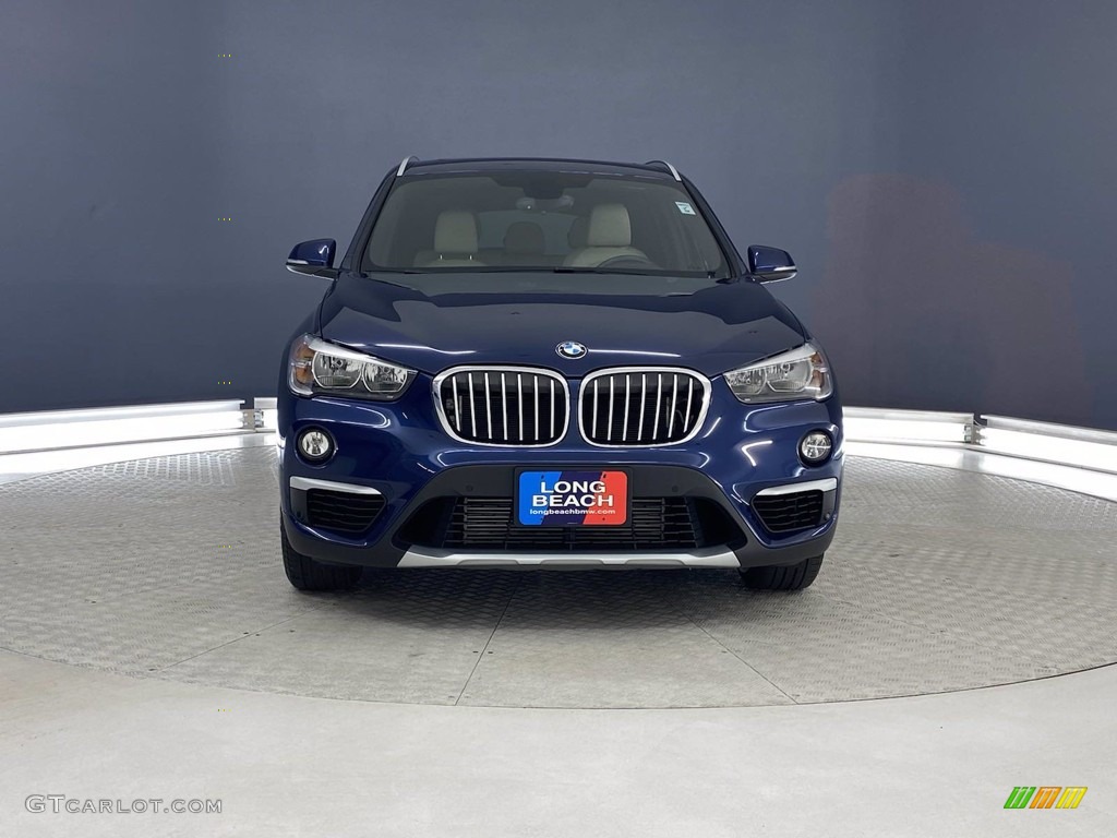 2018 X1 xDrive28i - Mediterranean Blue Metallic / Canberra Beige photo #2