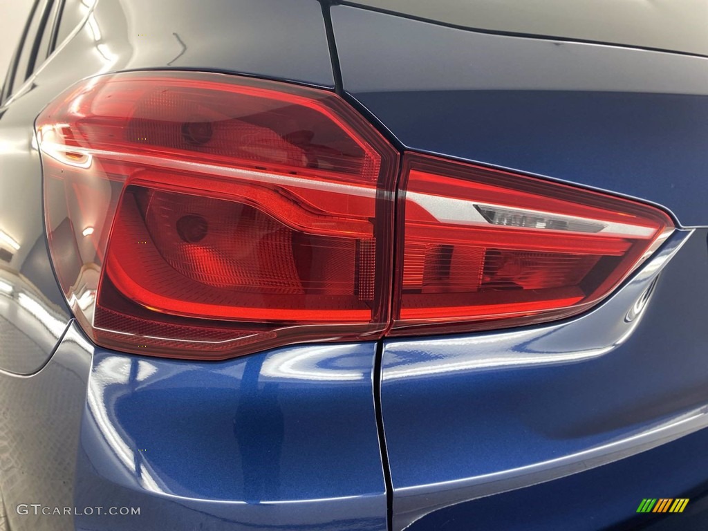 2018 X1 xDrive28i - Mediterranean Blue Metallic / Canberra Beige photo #9