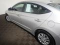 Silver - Elantra SE Photo No. 17