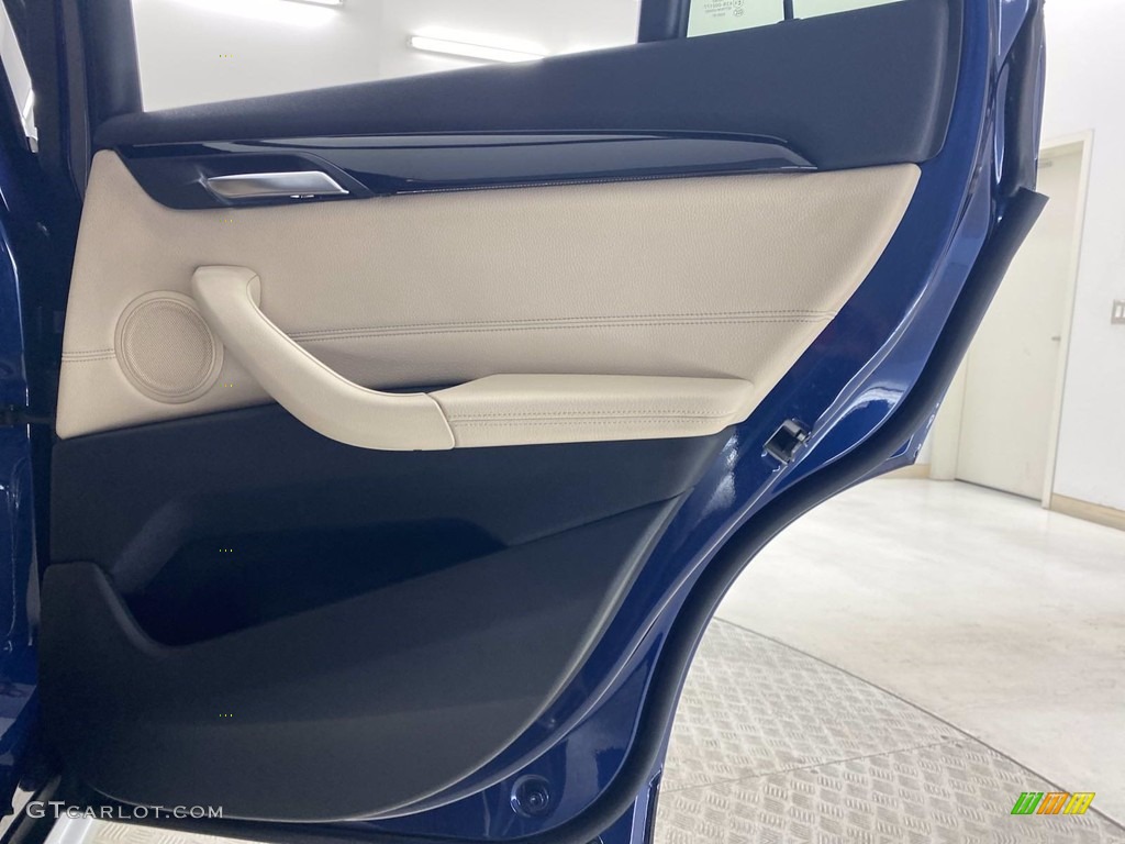 2018 X1 xDrive28i - Mediterranean Blue Metallic / Canberra Beige photo #35