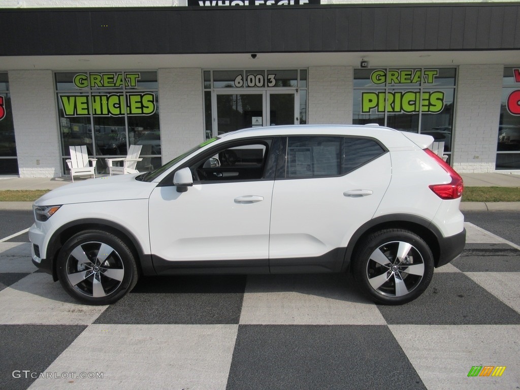 2020 XC40 T5 Momentum AWD - Ice White / Blond/Charcoal photo #1