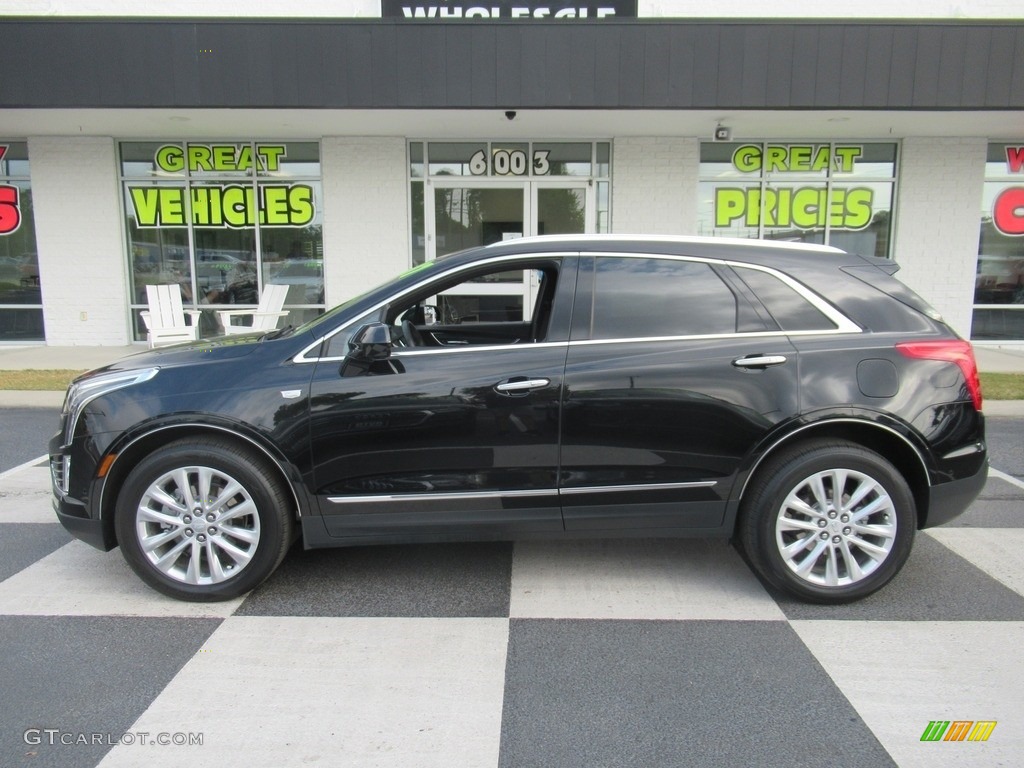 2017 XT5 Platinum AWD - Stellar Black Metallic / Jet Black photo #1