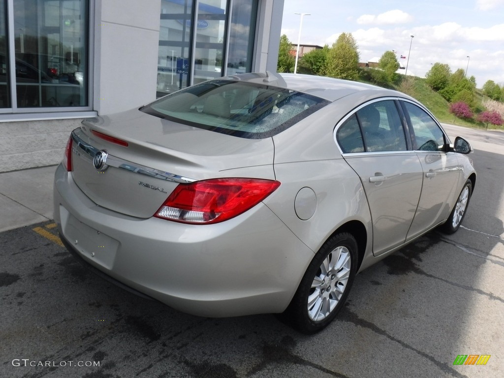 Champagne Silver Metallic 2013 Buick Regal Standard Regal Model Exterior Photo #141739209