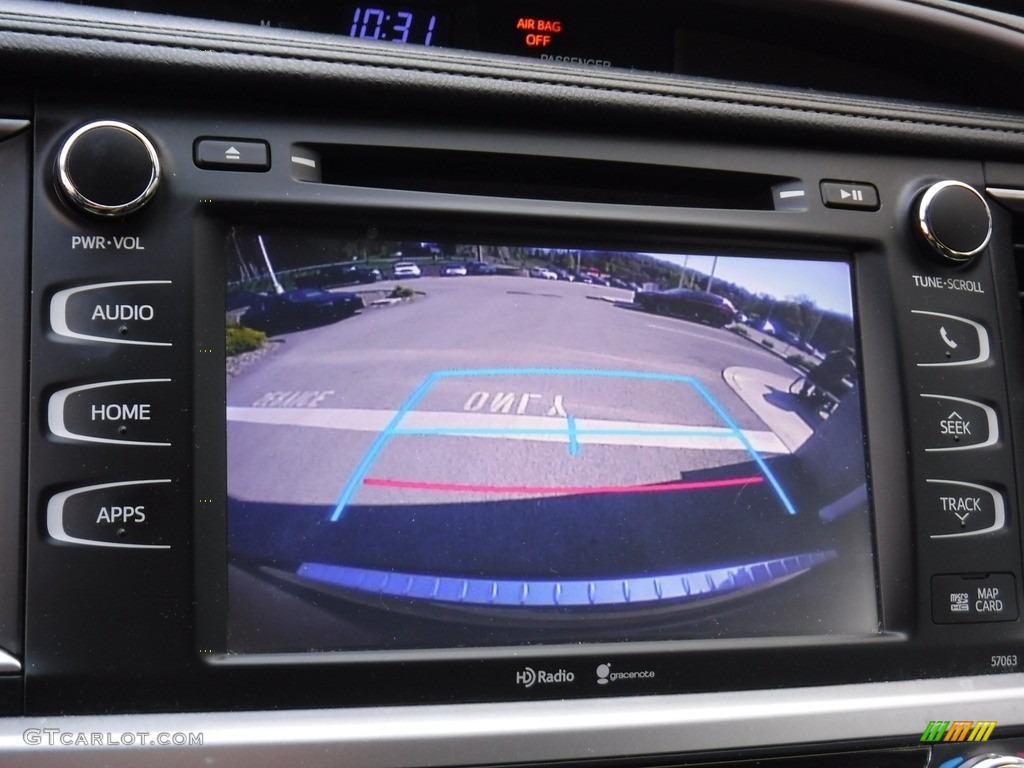 2015 Highlander XLE AWD - Attitude Black Metallic / Black photo #4