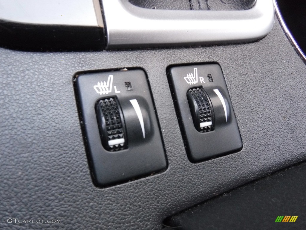 2015 Highlander XLE AWD - Attitude Black Metallic / Black photo #8